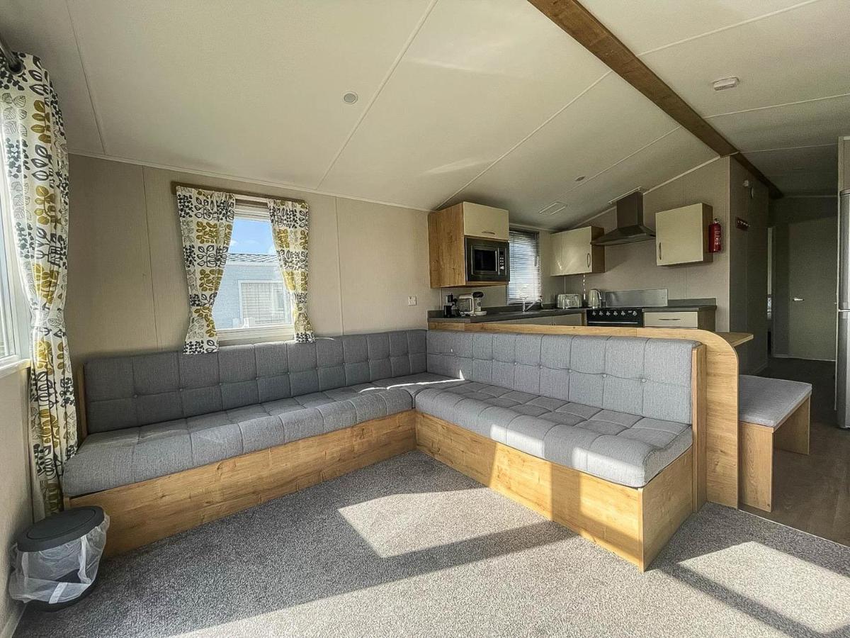 Lovely 8 Berth Caravan For Hire At Barmston Beach Holiday Park Ref 62002O Hotel Lund Luaran gambar
